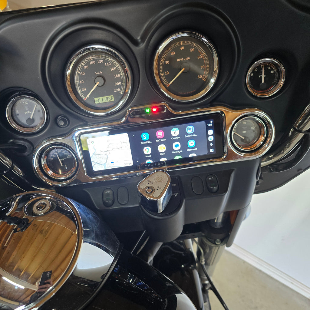 Soundstream WHD.9813 Wireless CarPlay Head Unit for 1998 to 2013 Harley Touring